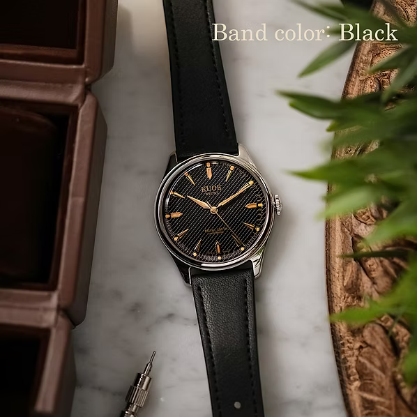 Kuoe Royal Smith  90-006 Large - 39mm Silver Case Black Dial