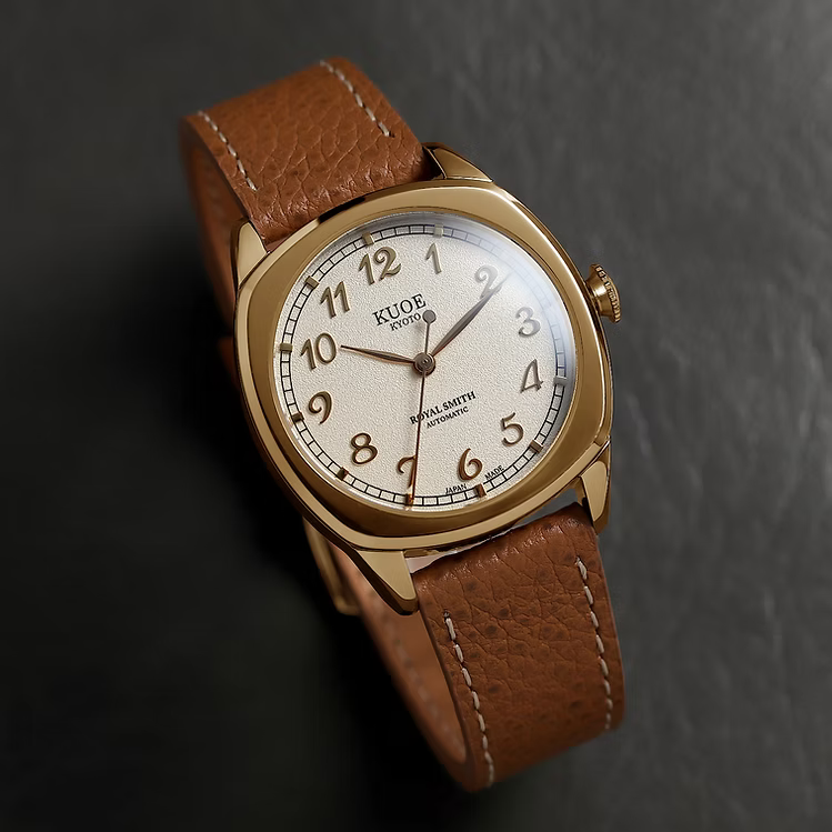 Kuoe ROYAL SMITH 90-008 Gold Case with Gold Indices