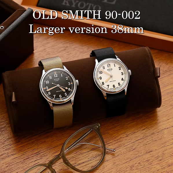 Kuoe Old Smith 90-002 Large - 38mm Automatic No-Date (Black Dial)