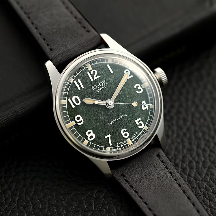 Kuoe OLD SMITH 90-002 Automatic, Black Dial with Swiss Super-LumiNova