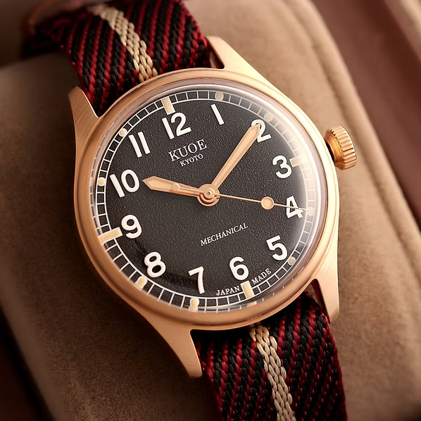 Kuoe Old Smith 90-002 35mm Version Bronze Case Black Dial No-Date