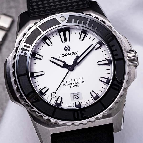 Formex REEF 42 MM Automatic COSC 300M White 42 mm