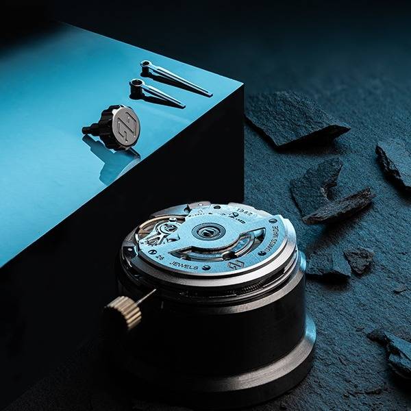 Formex Essence FortyOne Automatic Chronometer Space Ghost 41 mm