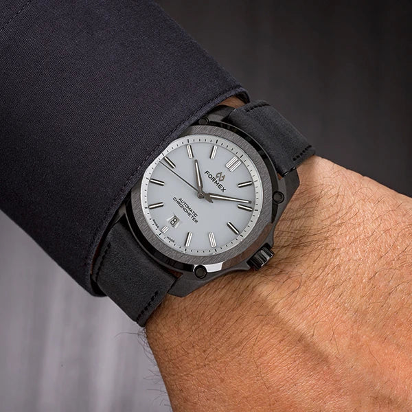 Formex ESSENCE Leggera FortyOne Automatic Chronometer Cool Grey 41mm