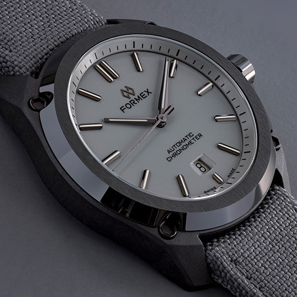 Formex ESSENCE Leggera FortyOne Automatic Chronometer Cool Grey 41mm