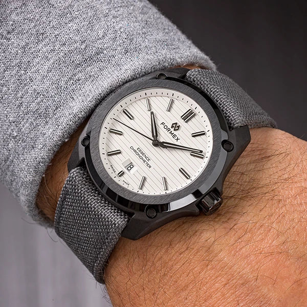 Formex ESSENCE Leggera FortyOne Automatic Chronometer Arctic White 41mm