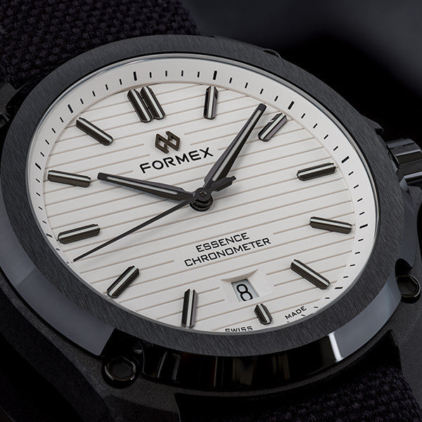 Formex ESSENCE Leggera FortyOne Automatic Chronometer Arctic White 41mm