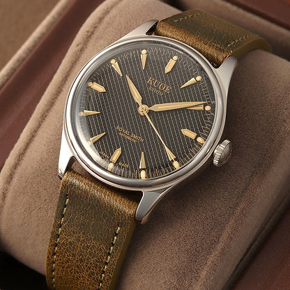 Kuoe Royal Smith  90-006 Large - 39mm Silver Case Black Dial