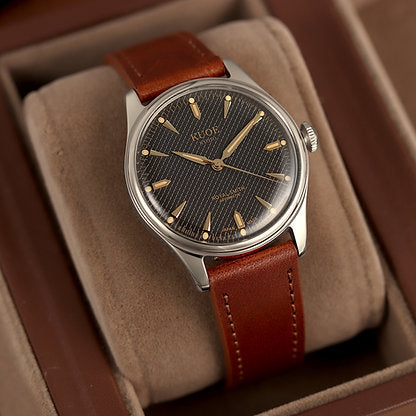 Kuoe Royal Smith  90-006 Large - 39mm Silver Case Black Dial
