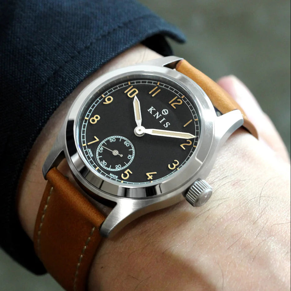 KNIS Retro Military Watch - Black Dial - Black Nylon Strap KN003-BK
