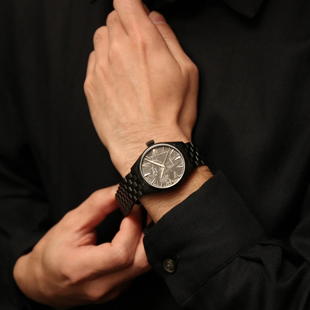 KNIS Meteorite Made in Japan Automatic Watch Men's Black KN001-MTBK