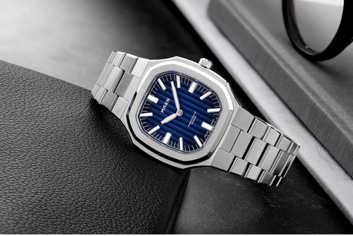 MAEN Manhattan 37 Ultra-Thin featuring a Côtes de Genève Fumé dial