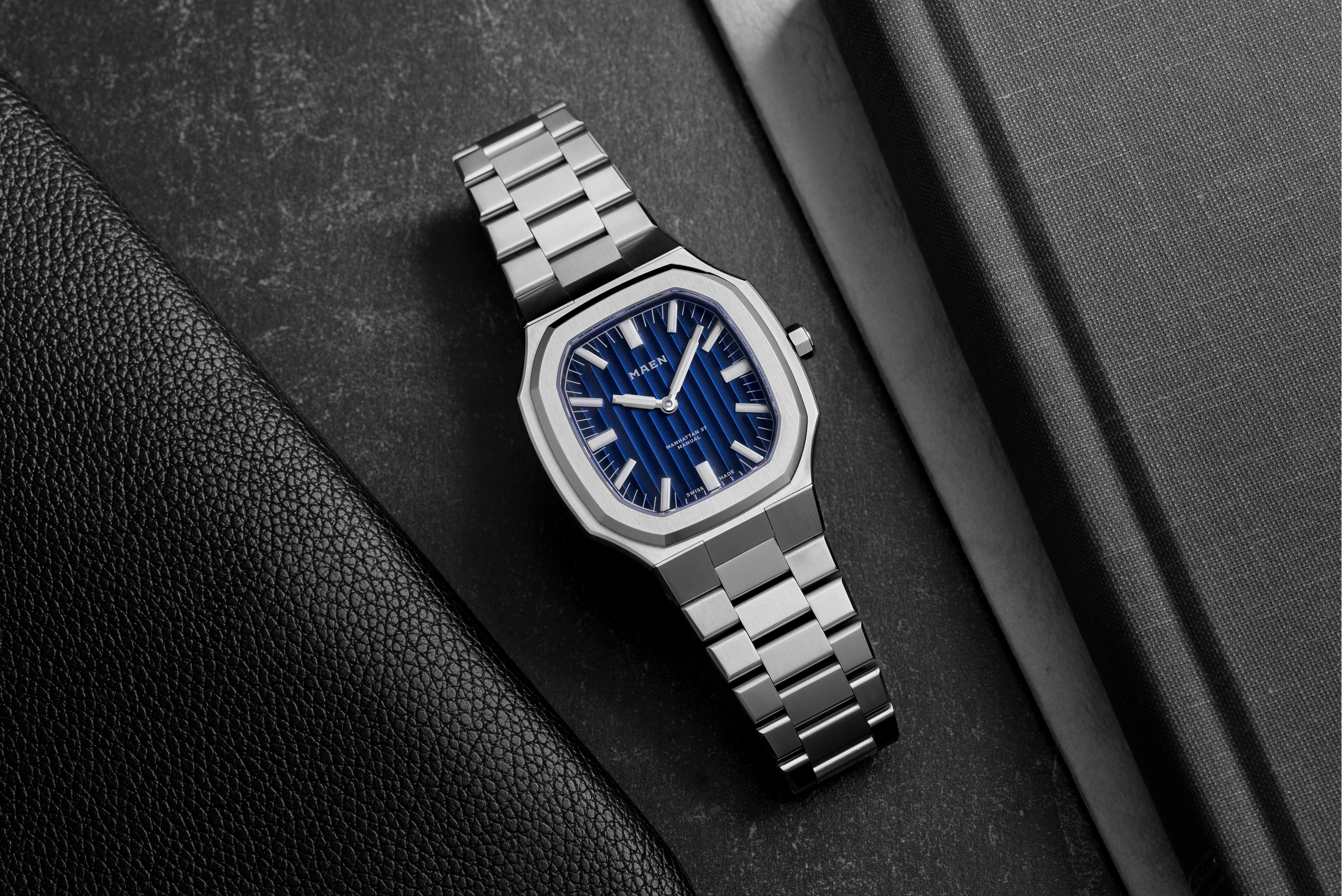 MAEN Manhattan 37 Ultra-Thin featuring a Côtes de Genève Fumé dial