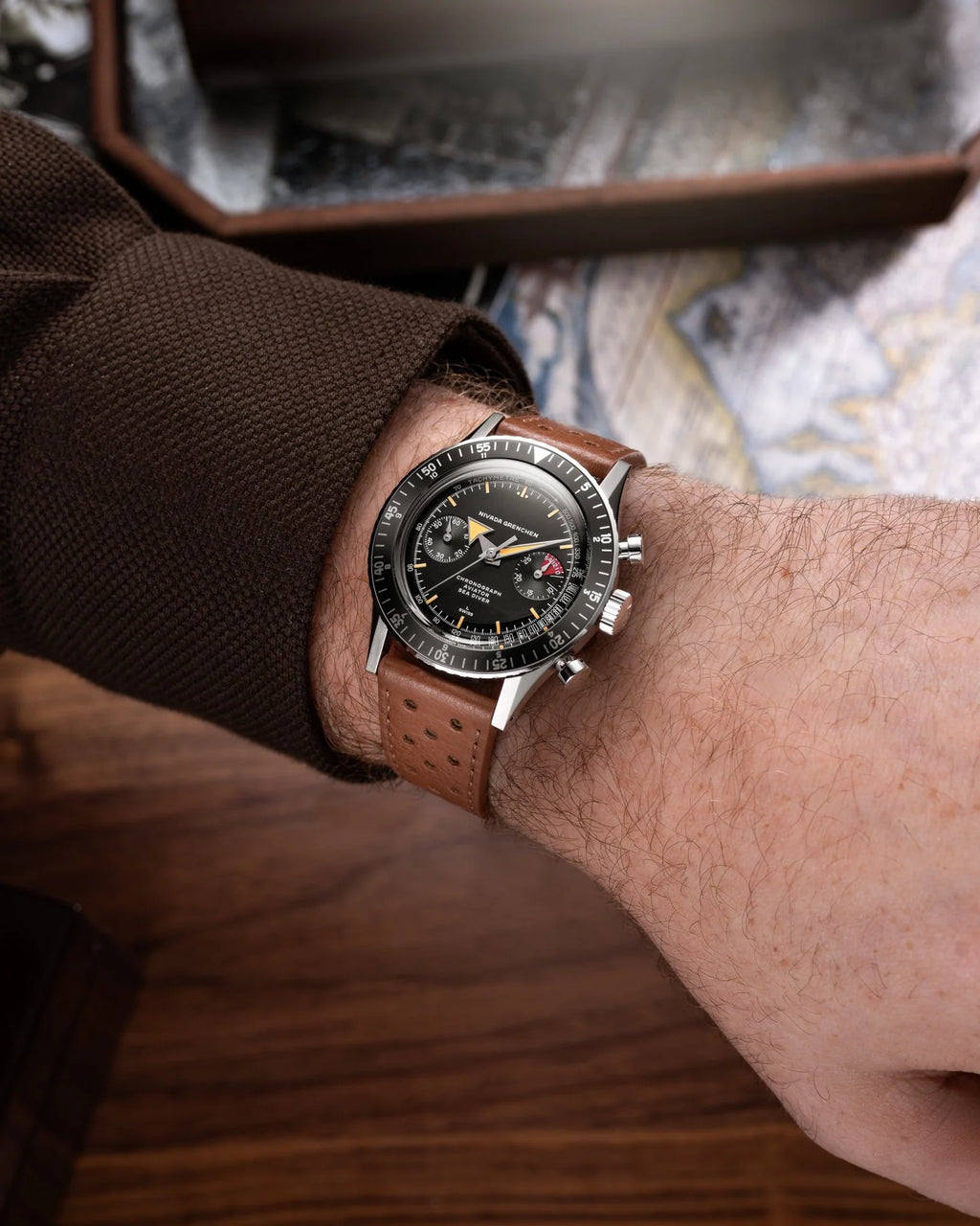 Nivada Grenchen CHRONOMASTER BROAD ARROW - 41MM