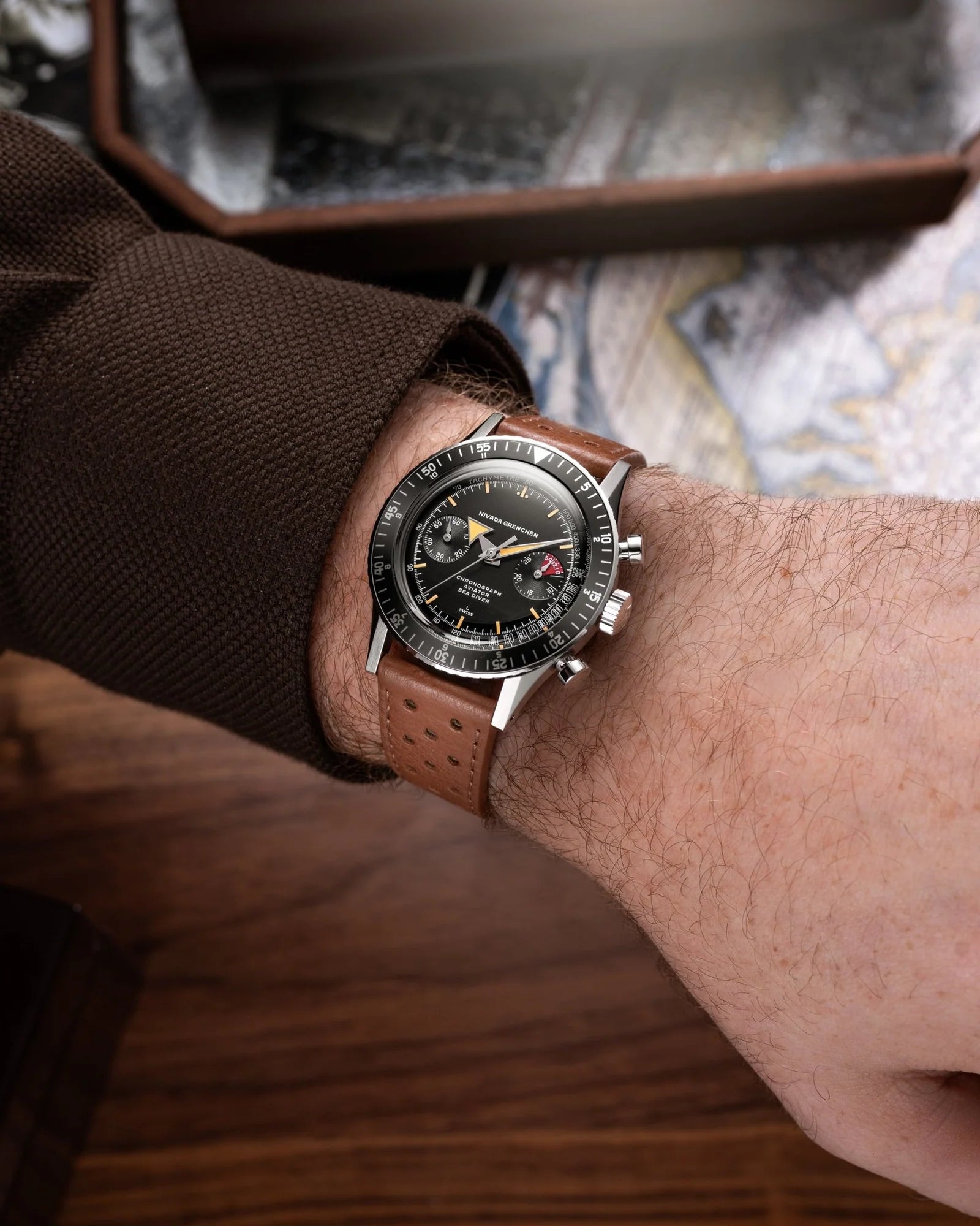 Nivada Grenchen CHRONOMASTER BROAD ARROW - 41MM