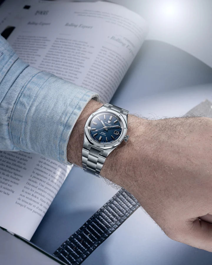Nivada Grenchen F77 SST BLUE MK1 - 37MM
