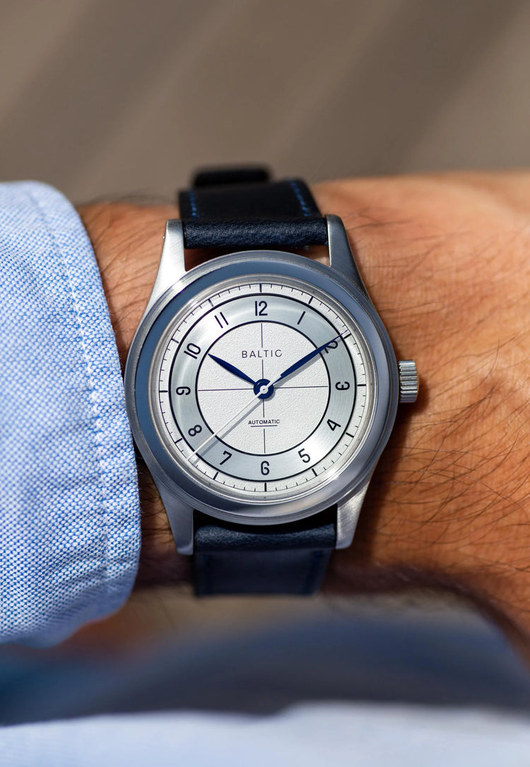 Baltic HMS 002 - Silver - Closed Caseback