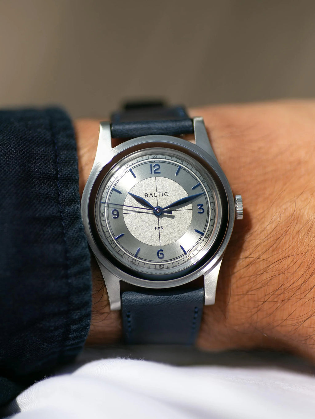 Baltic HMS 003 - Silver Blue - Closed Caseback