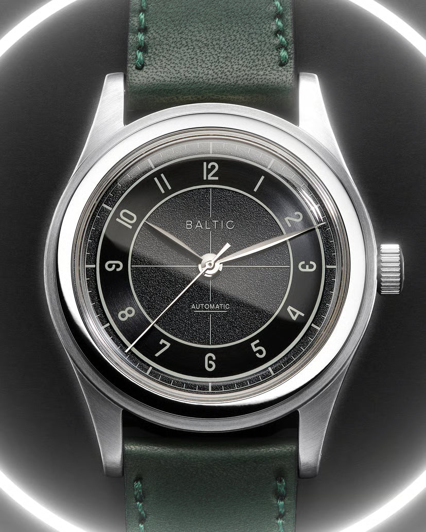 Baltic HMS 002 - Black - Closed Caseback