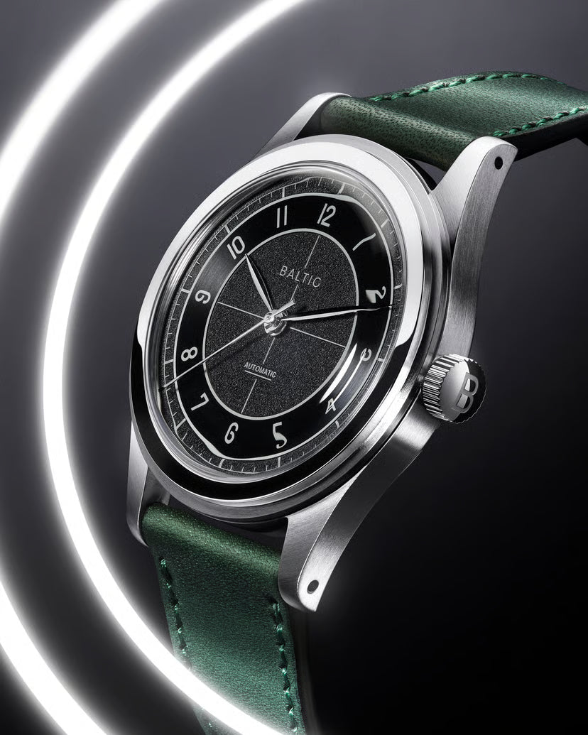 Baltic HMS 002 - Black - Closed Caseback