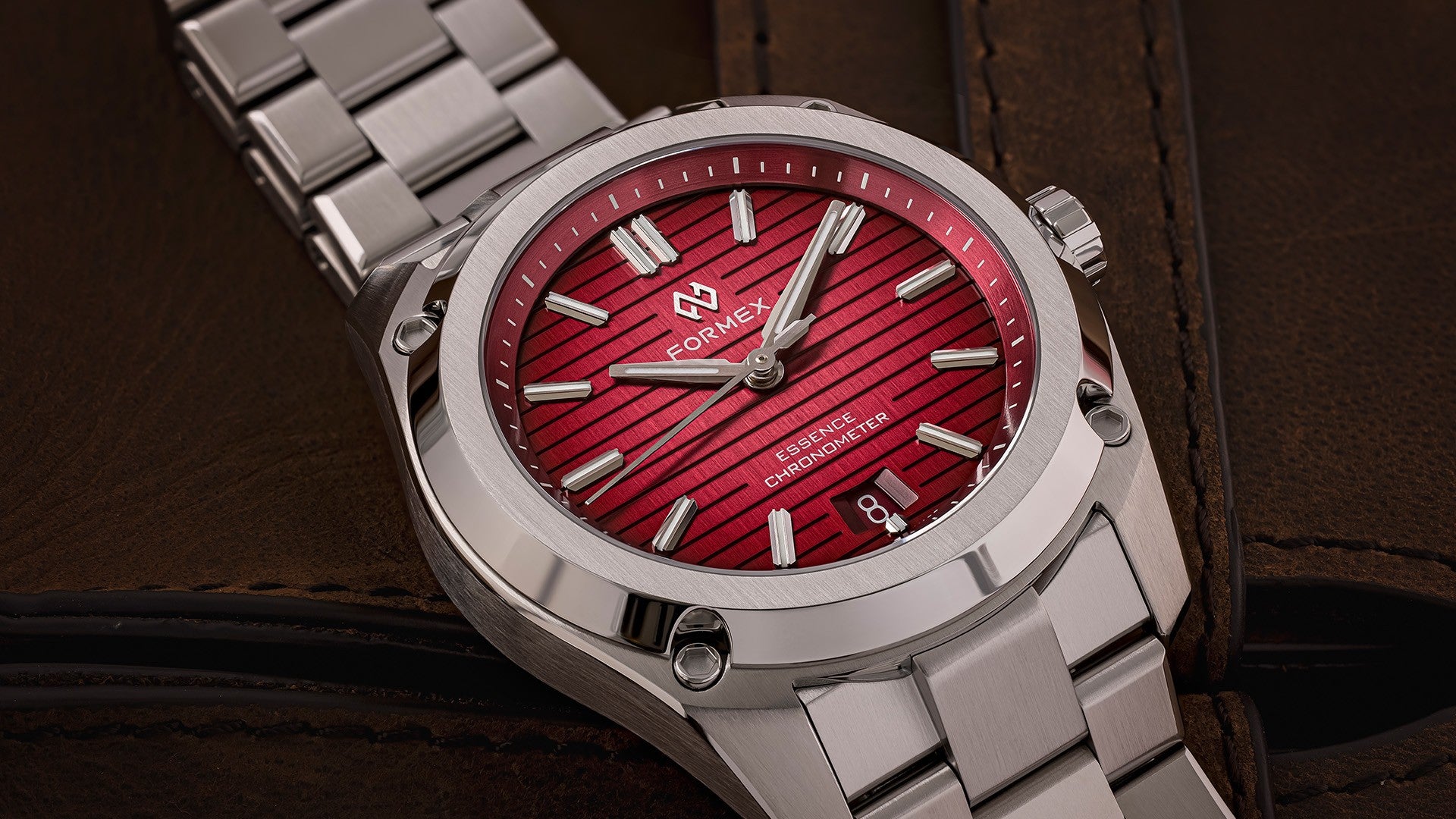Formex ESSENCE ThirtyNine Automatic Chronometer "Gamaret" 39 mm