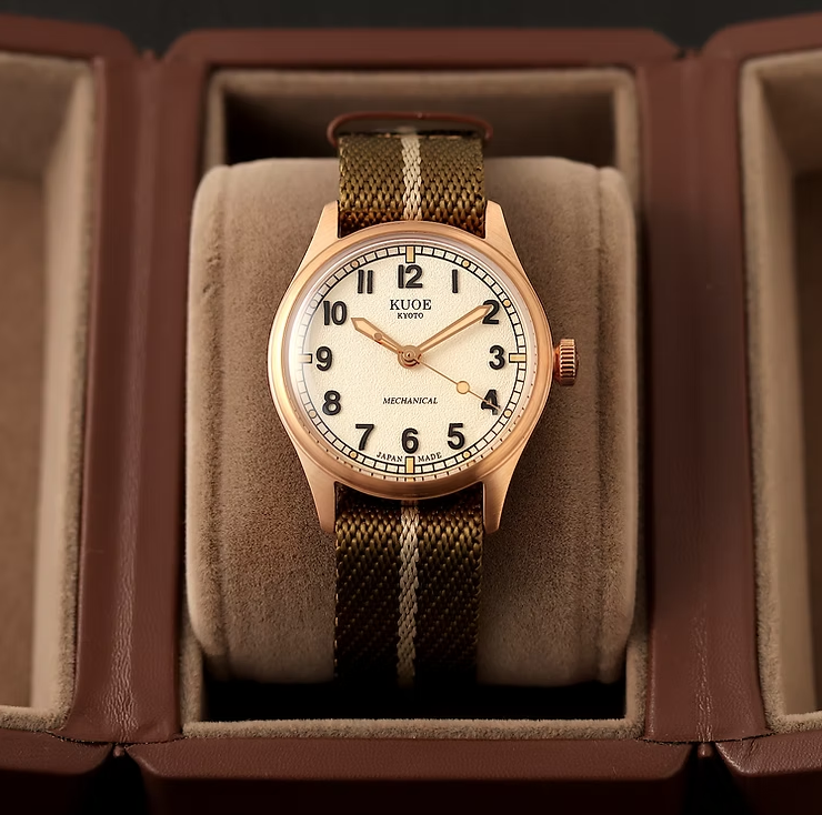 Kuoe OLD SMITH 90-002 35mm Version Bronze Case Ivory Dial No-Date