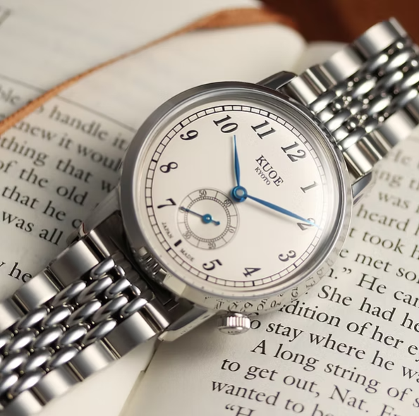 Kuoe OLD SMITH 90-007 Automatic Blued Steel Hands with Stainless Steel Bracelet