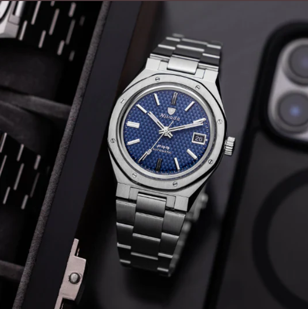 Nivada Grenchen F77 CHRONO MECAQUARTZ BLUE - 38MM