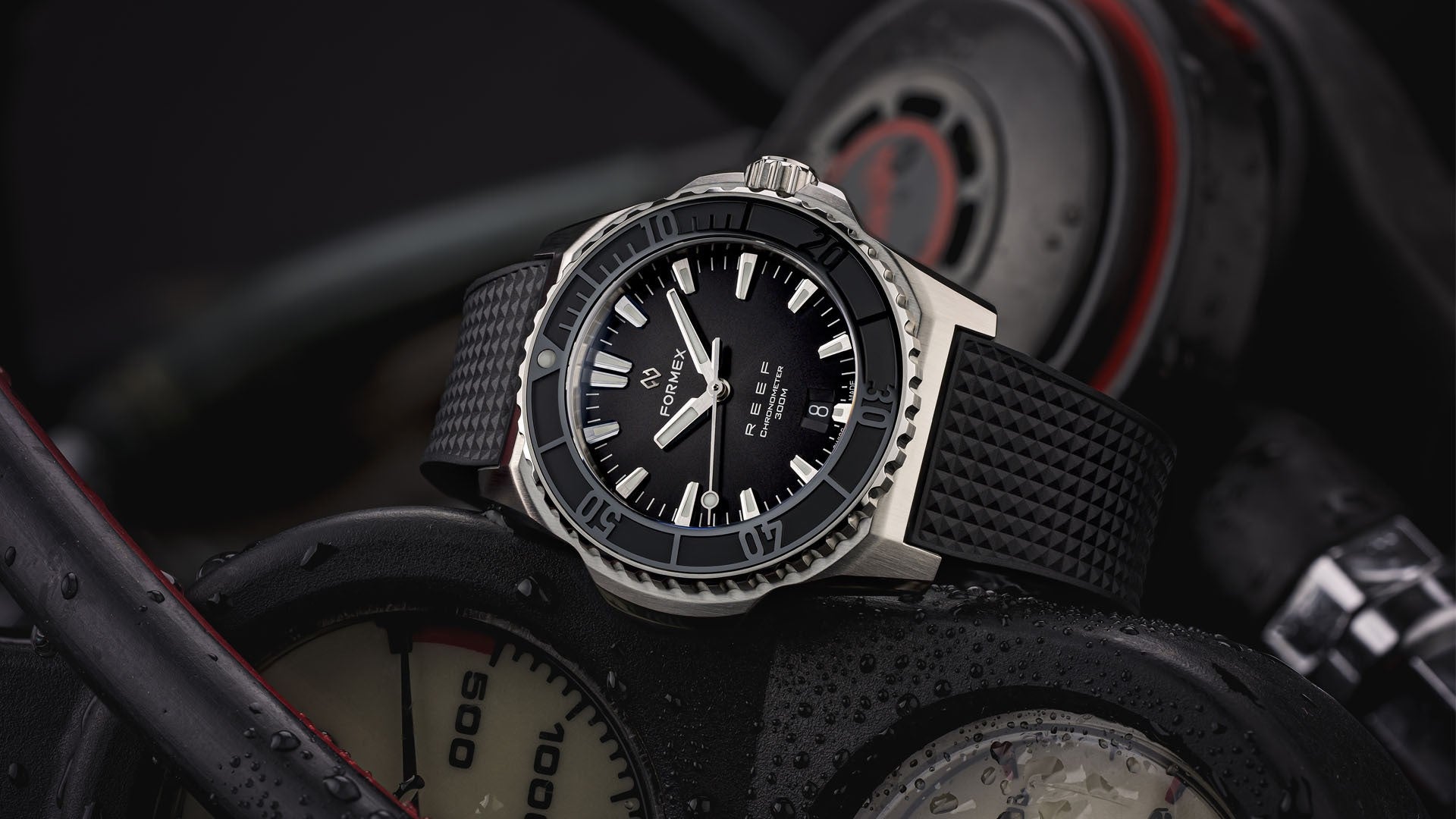 Formex REEF 42 MM Automatic COSC 300M Black 42 mm