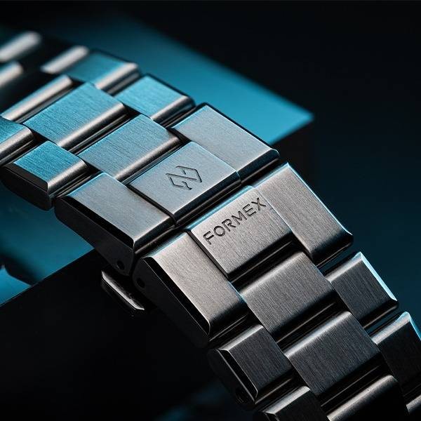 Formex ESSENCE FortyOne - Automatic Chronometer "Arctic White" 41 mm