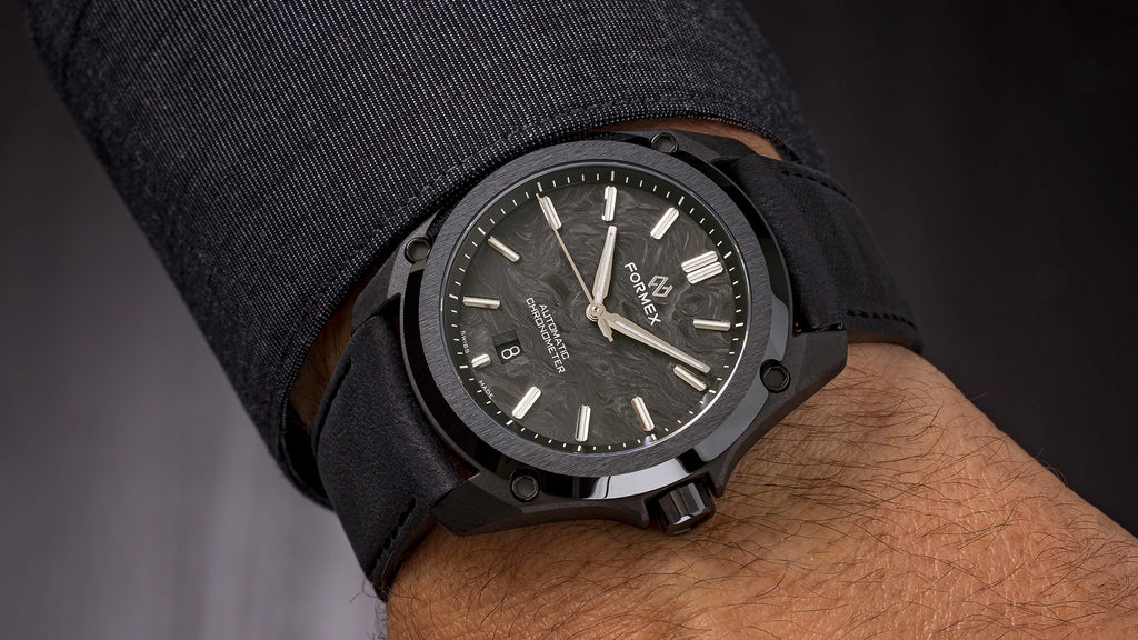 Formex ESSENCE Leggera FortyOne Automatic Chronometer Forged Carbon 41mm