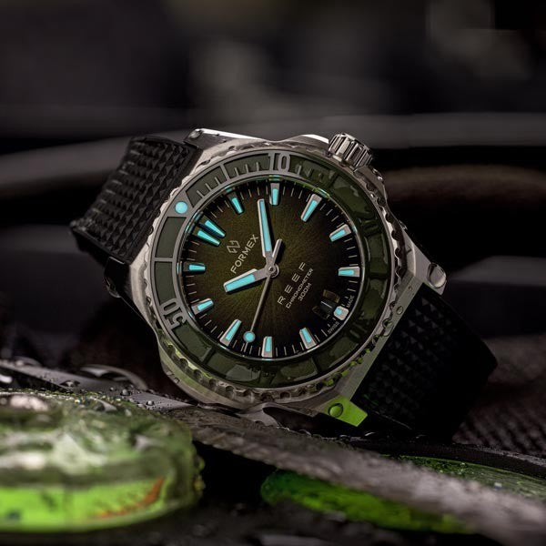Formex REEF 42 MM - Automatic COSC 300M Green 42 mm