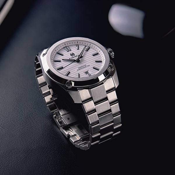 Formex ESSENCE FortyOne - Automatic Chronometer "Arctic White" 41 mm