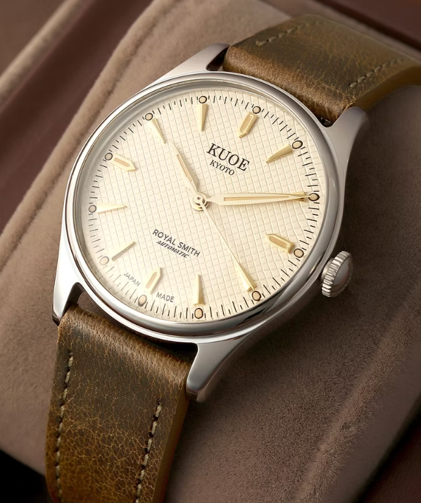 Kuoe ROYAL SMITH 90-006 Silver Case Ivory Dial