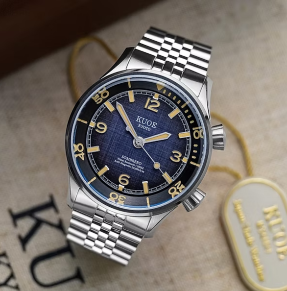 Kuoe SOMBRERO 90-011, Gradient Navy, Linen Textured Dial, 20 BAR Water Resistant