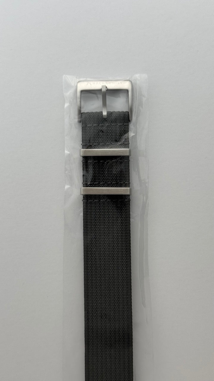 Anachronist Steel Grey - 22mm
