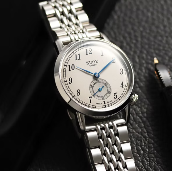 Kuoe OLD SMITH 90-007 Automatic Blued Steel Hands with Stainless Steel Bracelet