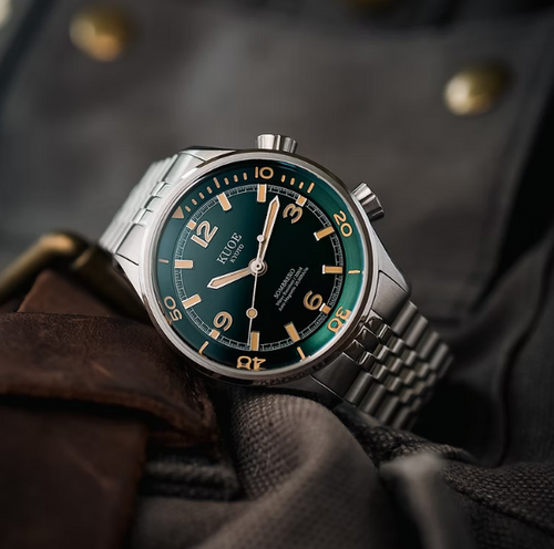 Kuoe Sombrero 90-011, Green Linen Textured Dial, 20 Bar Water Resistant
