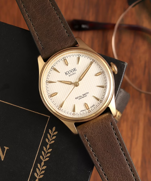 Kuoe ROYAL SMITH 90-006 Gold Case Ivory Dial