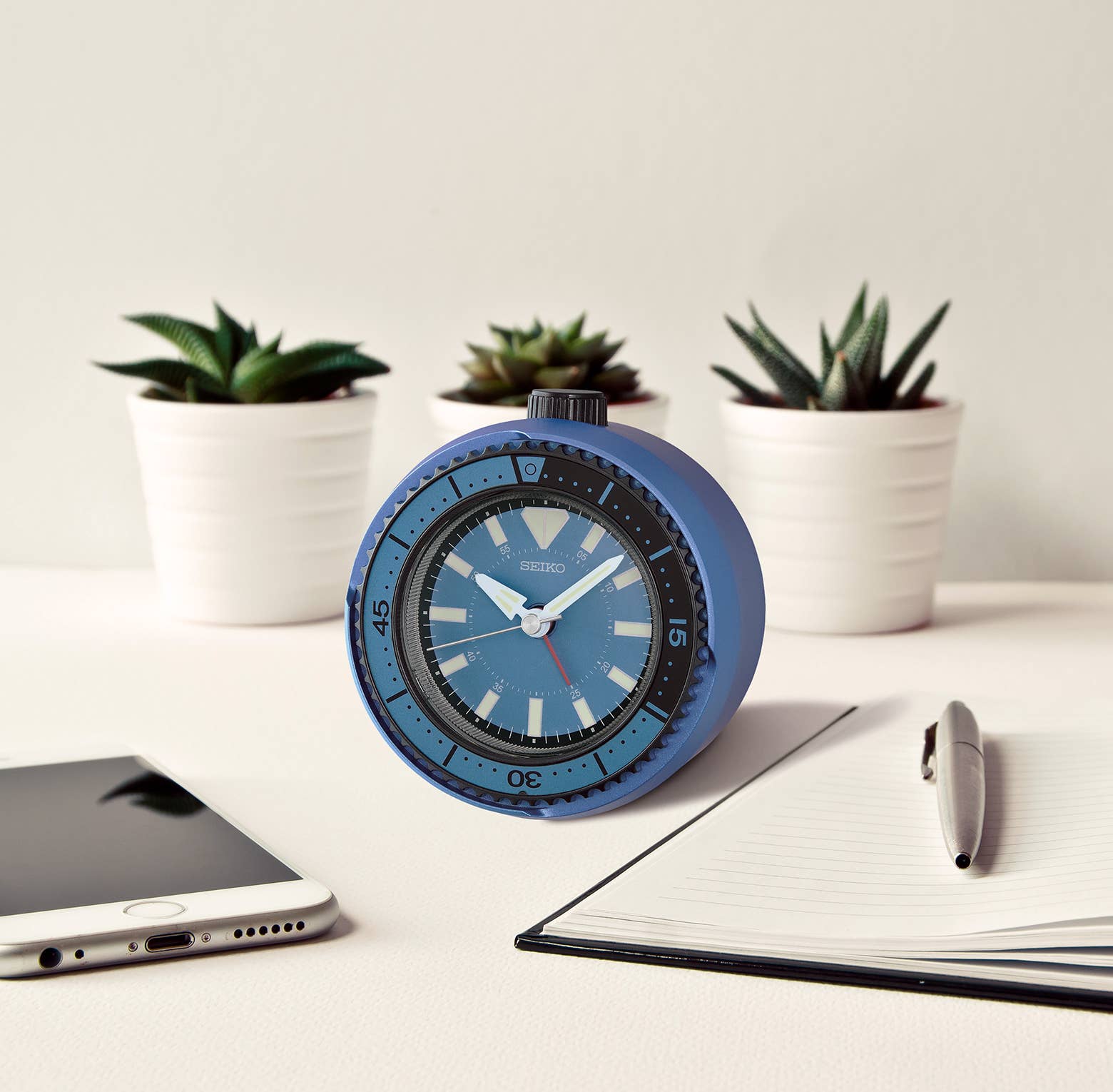 Mai Modern Alarm Clock Rotating Bezel Fidget, metallic blue