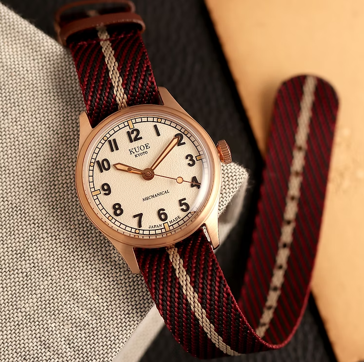Kuoe OLD SMITH 90-002 38mm Version Bronze Case Ivory Dial