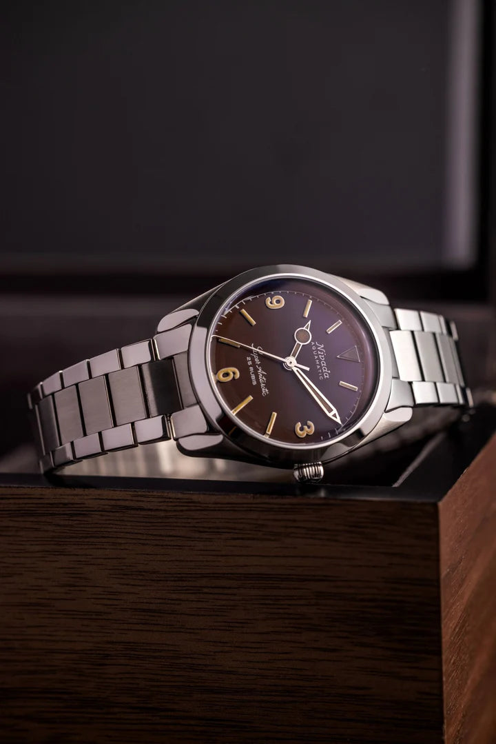 Nivada Grenchen Super Antarctic 3.6.9 Tropical - 38mm
